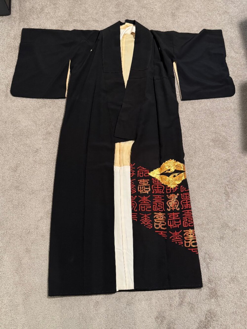 Vintage Formal Black Japanese Kimono Crane Embroidery Tsuta Kamon 5 Crest Obi